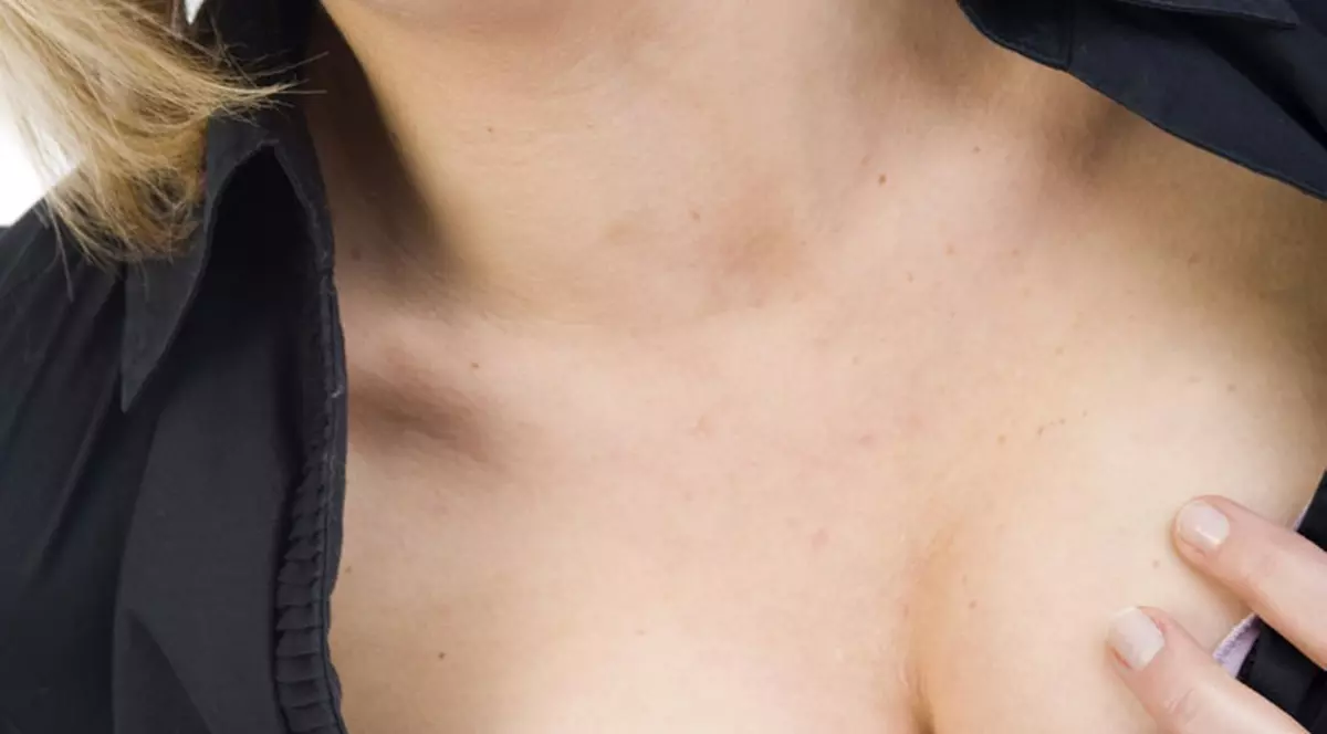 Din ciclul ce mai reclamă românii la Protecția Consumatorului | Măsurați-mi sânii, «merg» în direcții diferite