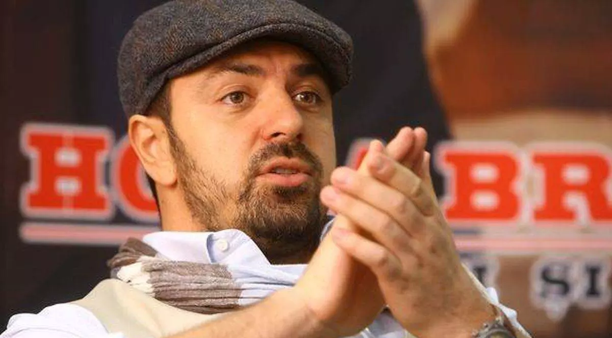 Brenciu pune LAXATIVE în... friptură