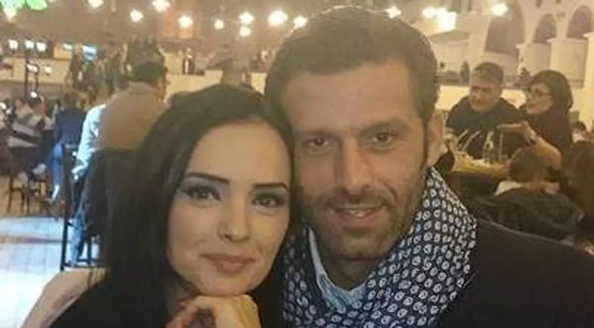 Ce cadou a primit băiețelul Magdei Vasiliu de la Moș Crăciun. Fericirea se vede pe chipul lui. Vlad este tratat de cancer în Italia