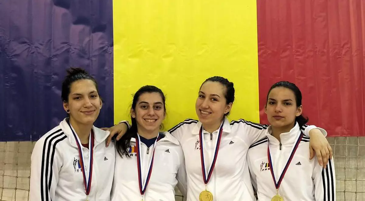 Tricolorele au câștigat etapa de Cupă Mondială la floretă juniori feminin pe echipe de la Belgrad