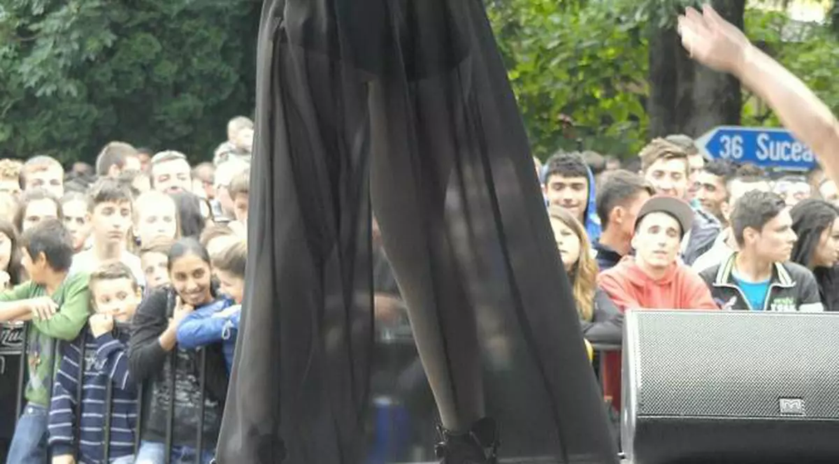 Ea este ultima virgină din showbiz: ”Nu am avut nici măcar primul sărut”