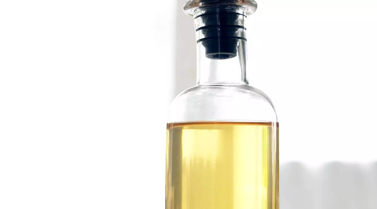 Ce se întâmplă în corpul tău dacă bei OȚET!