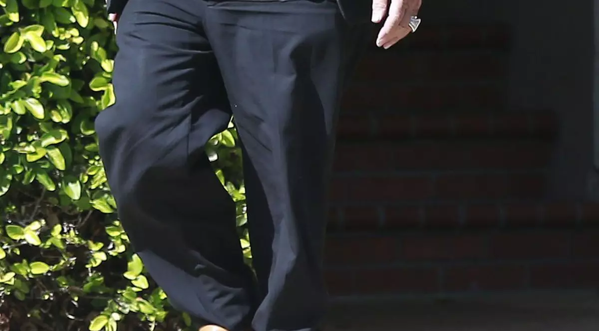 În ce hal a ajuns unul dintre cei mai mari actori din lume! Murdar, cu hainele rupte, de NERECUNOSCUT | FOTO