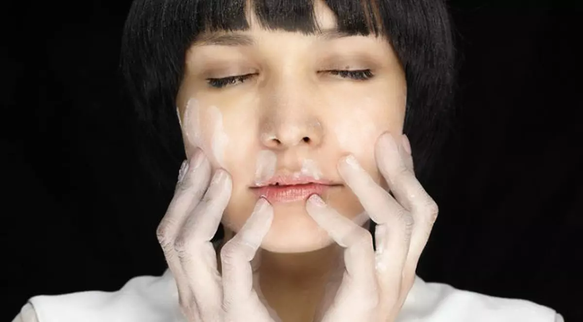 Cum te ajută pudra de talc să fii mai frumoasă