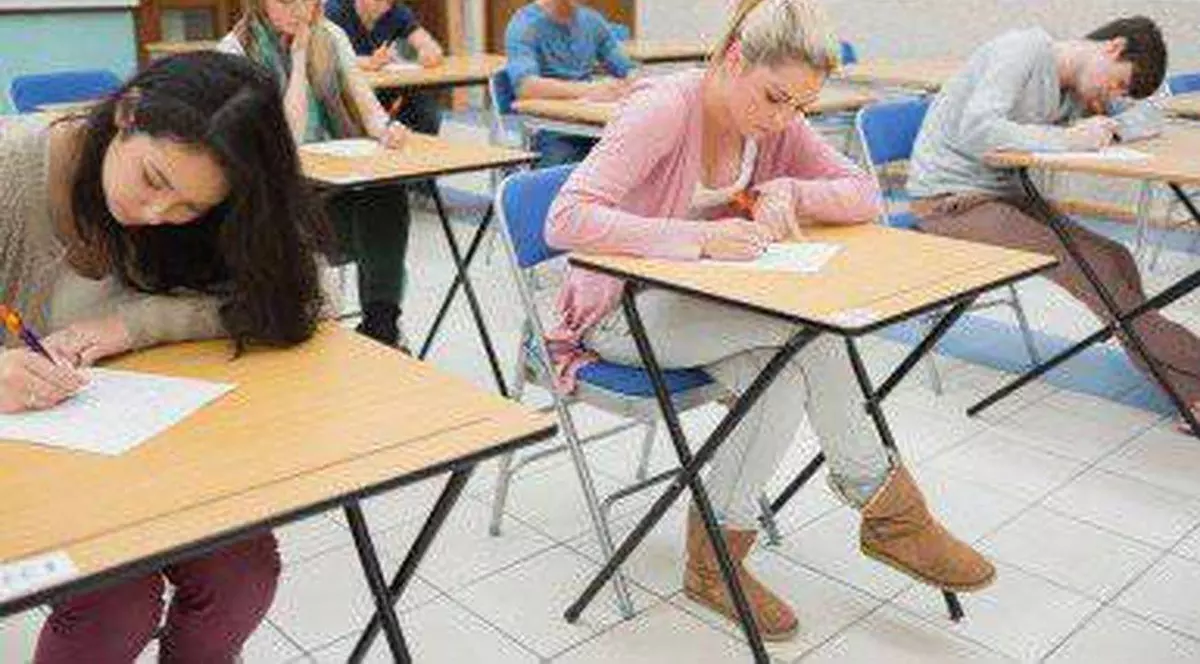 REZULTATE SIMULARE BACALAUREAT 2015: Matematica, materia cu probleme și anul acesta