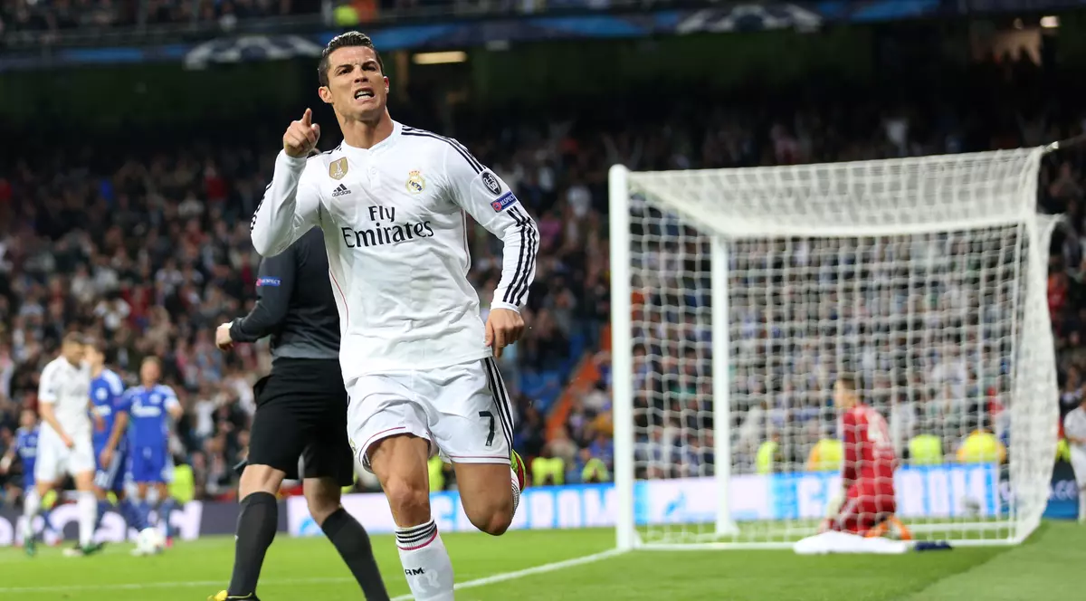 PSG pierde cu Chelsea, dar l-a luat pe Di Maria și îl ofertează pe Cristiano Ronaldo. Șeicii dau 120.000.000 de euro!