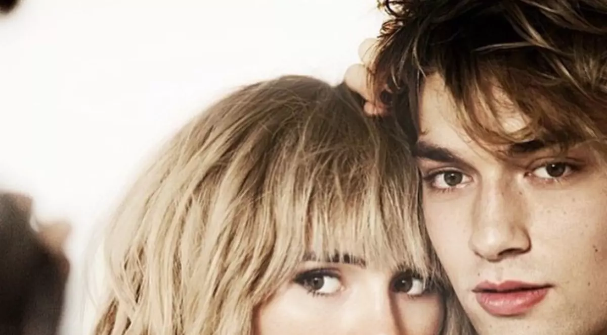 Vrei volum la păr! Uită de șampon! Iată un truc al vedetelor de la Hollywood!