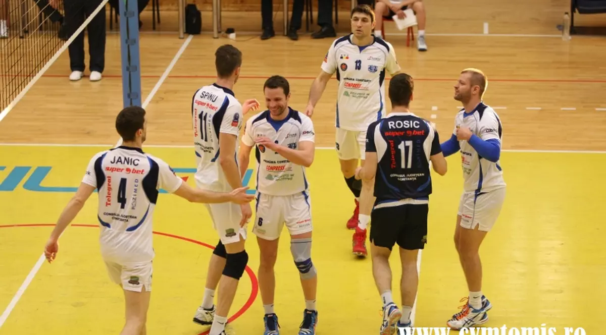 Tomis Constanța a câștigat al doilea meci al semifinalei cu Dinamo la volei