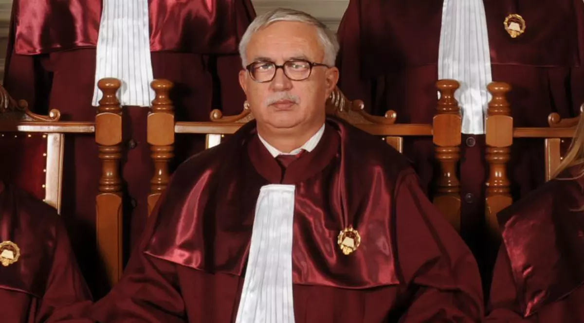 Reacție DURĂ a Curții Constituționale în cazul ȘOVA