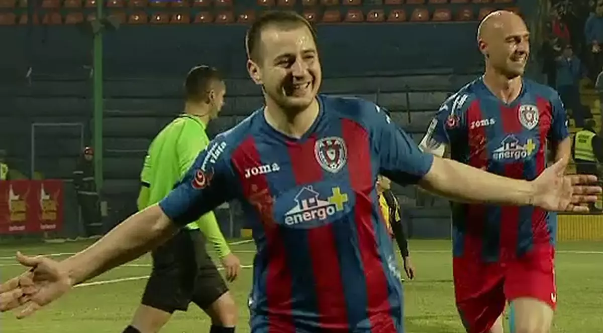ASA Tg. Mureș - FC Brașov 1-0. Mureșenii, la patru puncte de Steaua / VIDEO