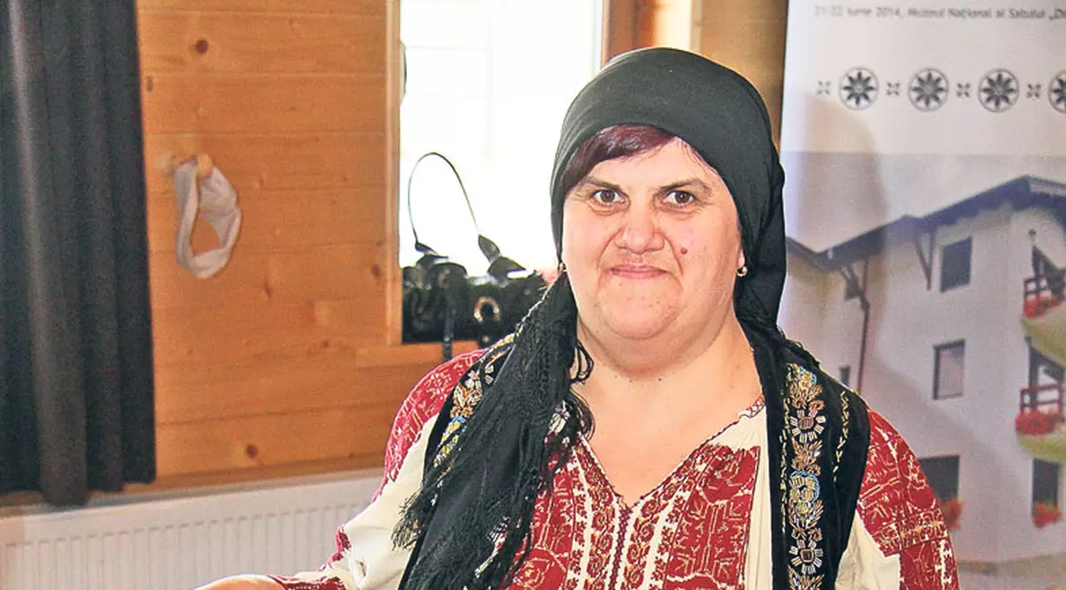 Disperați de invazia falsurilor, artiștii populari atrag atenția: «Nu puneți ouă chinezești lângă drob!»