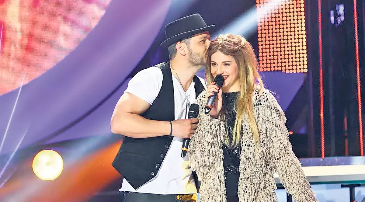 Duet cu fiica sa! Vârciu are o frumusețe de fată