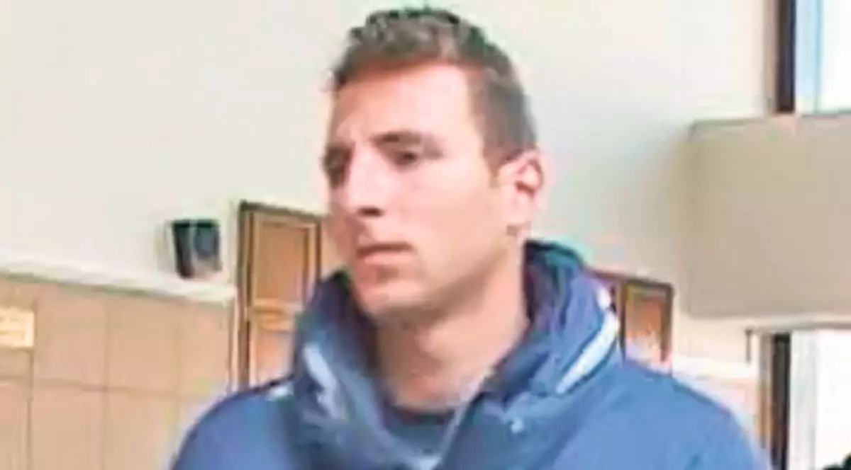 Caz neobişnuit | Îşi aşteaptă sentinţa acasă