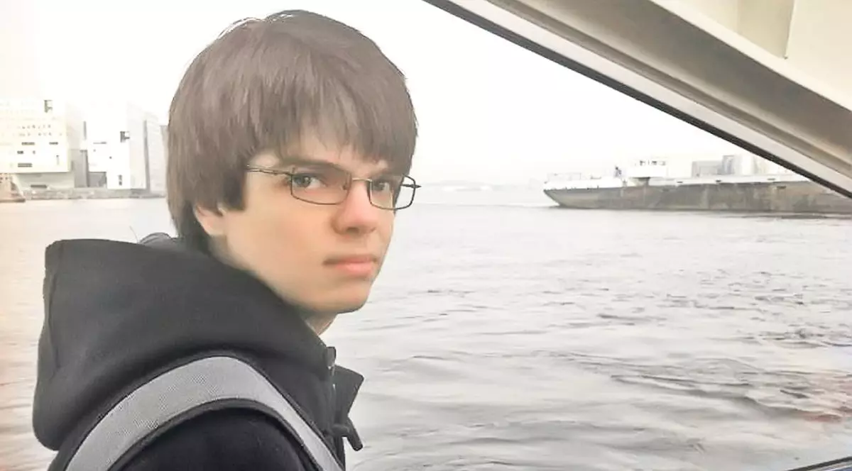 Universităţi de top se bat pentru creierele lor | Olimpicii de la informatică pendulează între instituţii de prestigiu de peste Ocean şi România