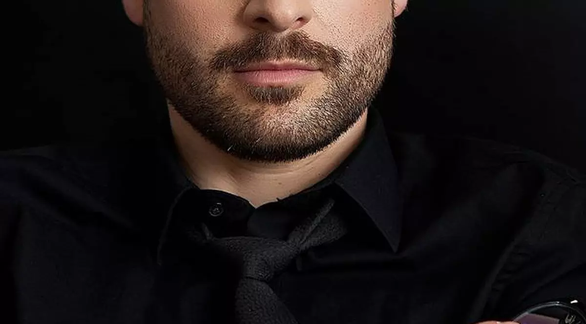 Încă un burlac celebru în muzică se însoară!