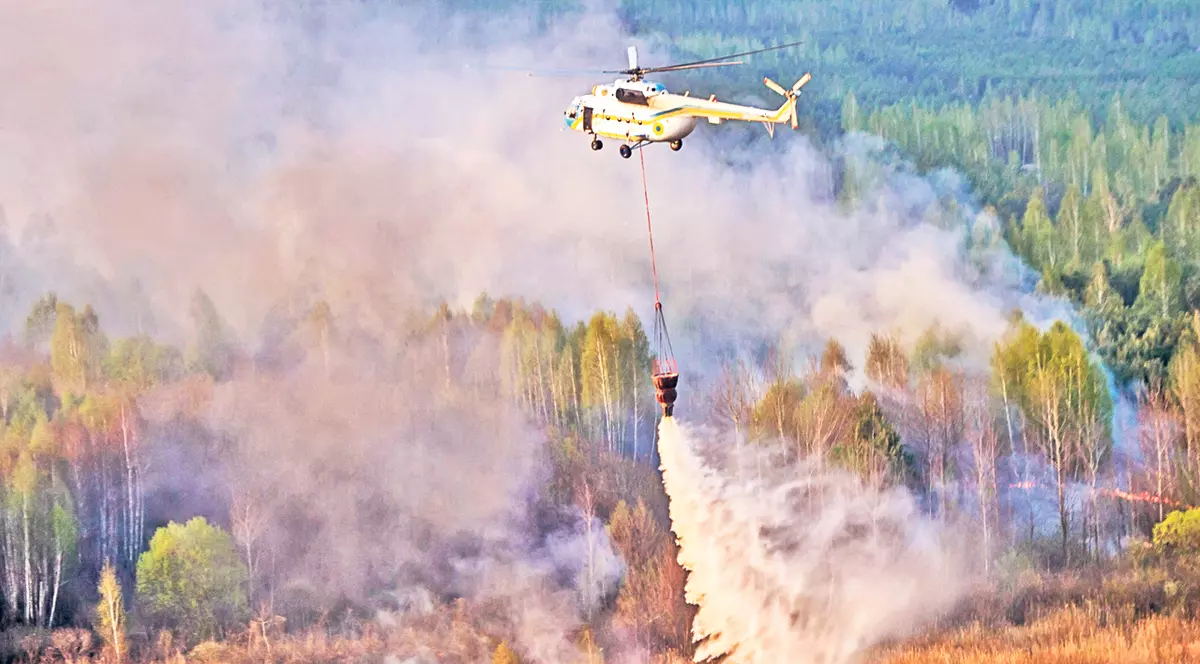 Incendiul de la Cernobîl a pus pe jar Ucraina și România! «Nu există nici un nor radioactiv»