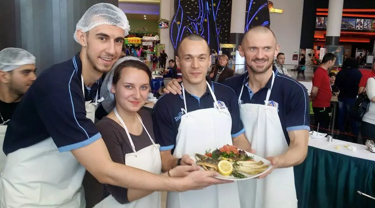 Baschetbaliștii de la Asesoft n-au fost aerieni în bucătărie