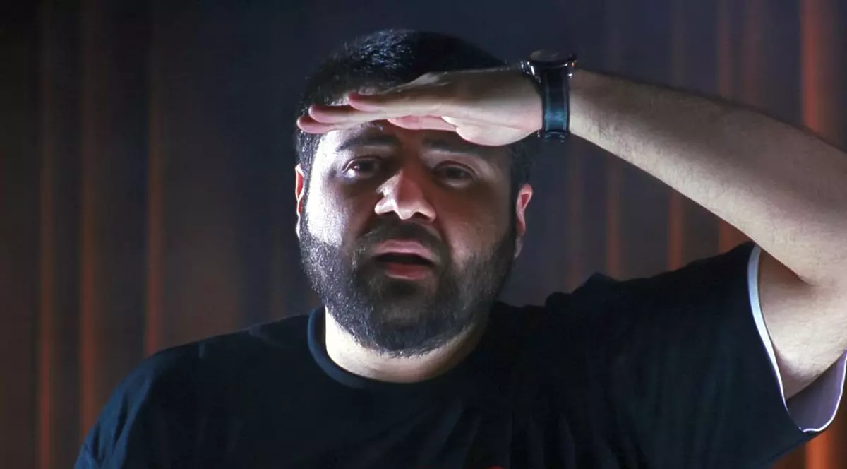 Grasu XXL: ”Mai rău fac Paraziţii decât face Guţă, la radio”