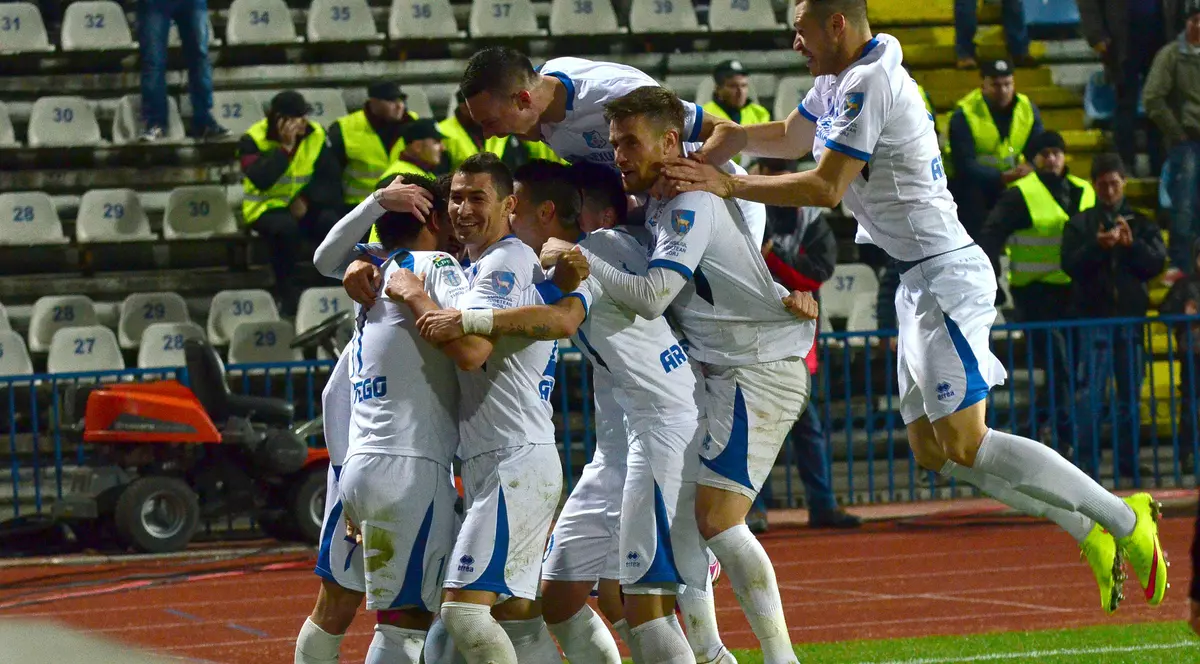 Liga 1. Prima etapă: Pandurii - CSU Craiova 2-1. Hora fericirii pentru gorjeni. Atacantul a adus victoria în prelungiri