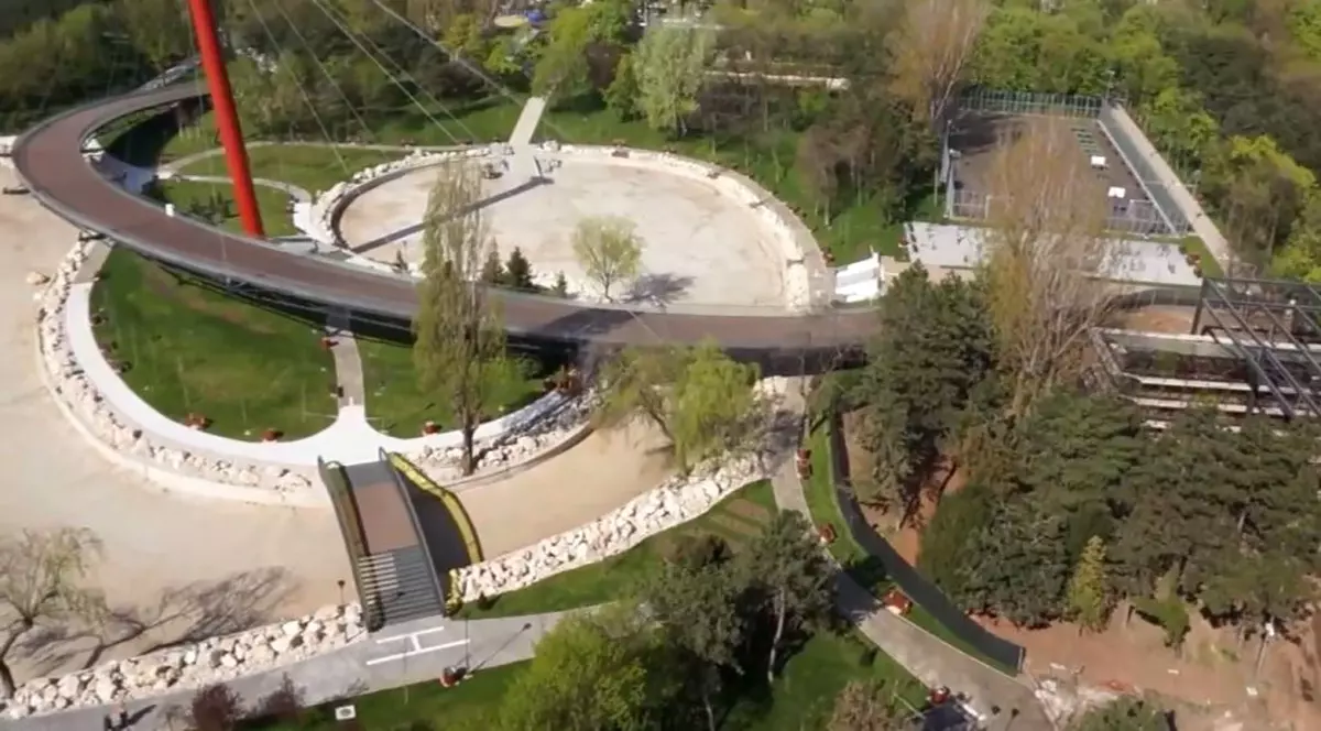 Uite cum arată noul parc Moghioroş, din Drumul Taberei, filmat cu o dronă! VIDEO