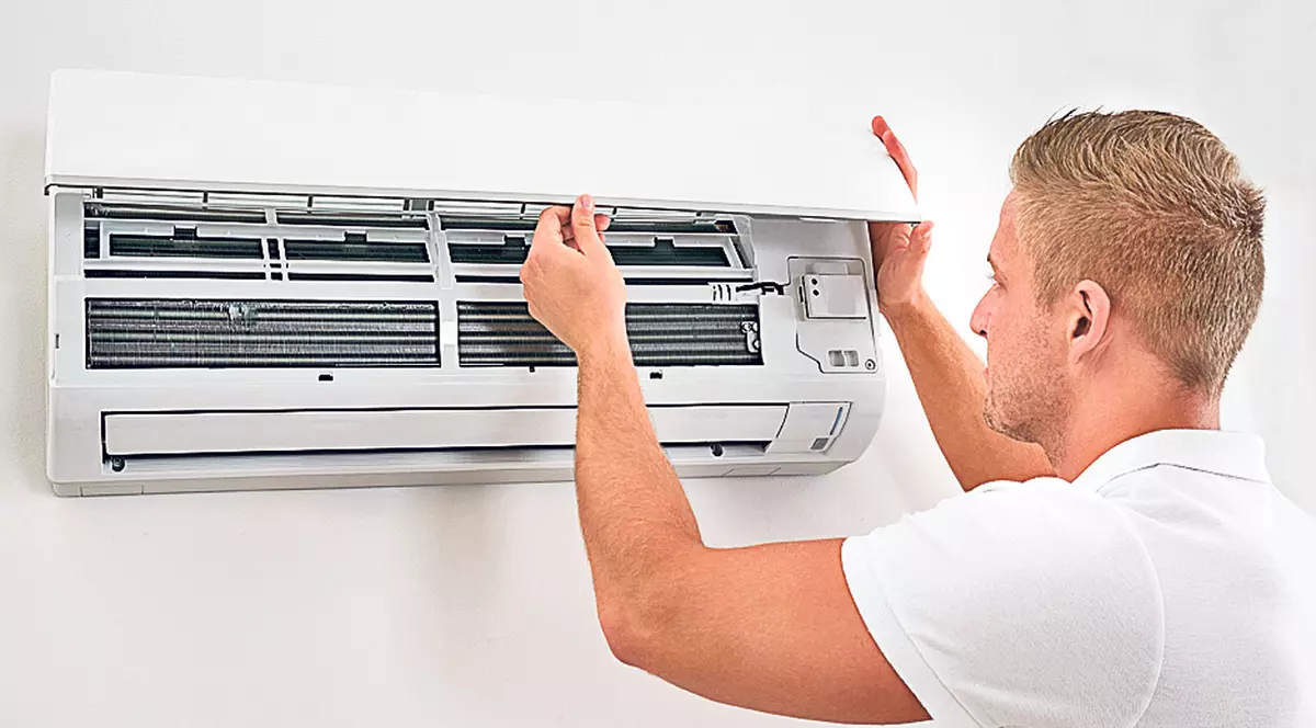 Cum cureţi aparatul de aer condiţionat