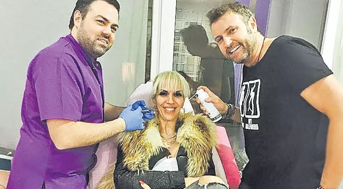 După ce a dat jos 60 kg, Raluca Bădulescu s-a pus pe... recuperat