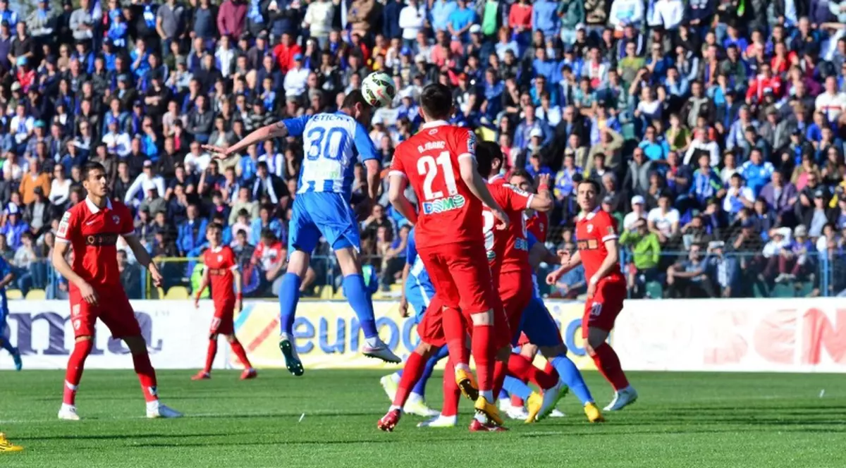 Concordia Chiajna - CS U Craiova 2-2. Oltenii acuză dur arbitrajul: ”Se crede Dumnezeu” / VIDEO
