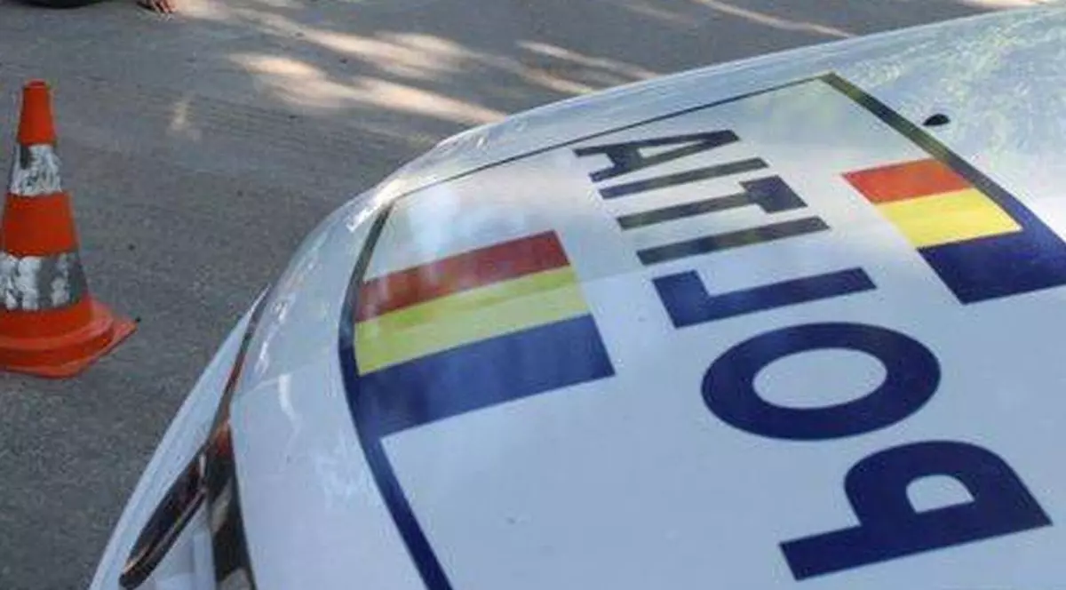 Accident şocant la Iaşi! Un şofer beat a spulberat o tânără pe trecerea de pietoni, apoi a încercat să-şi taie gâtul