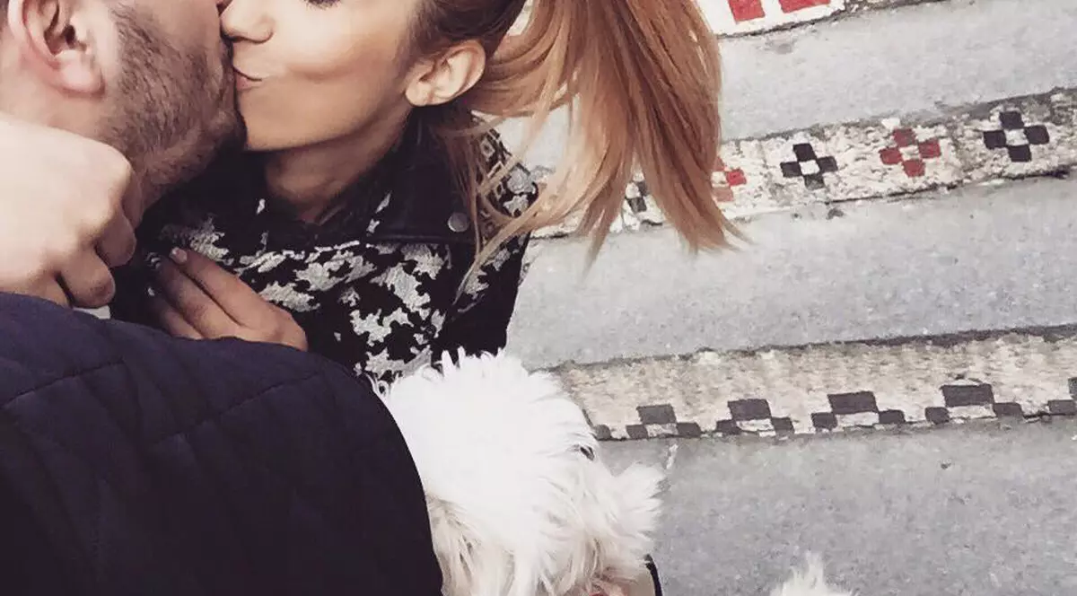 Bucurie pentru o cântăreaţă de la noi! ADDA se MĂRITĂ, iată cum arată alesul ei!