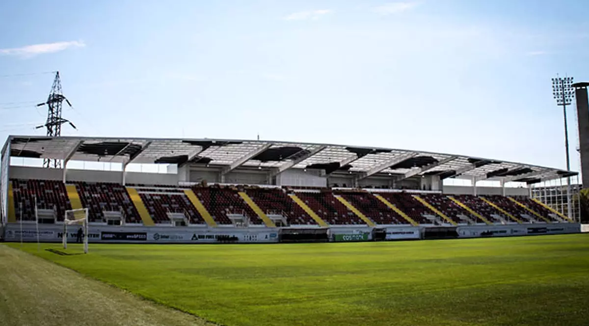 cei care le-au pus gazonul cer insolvența Astrei