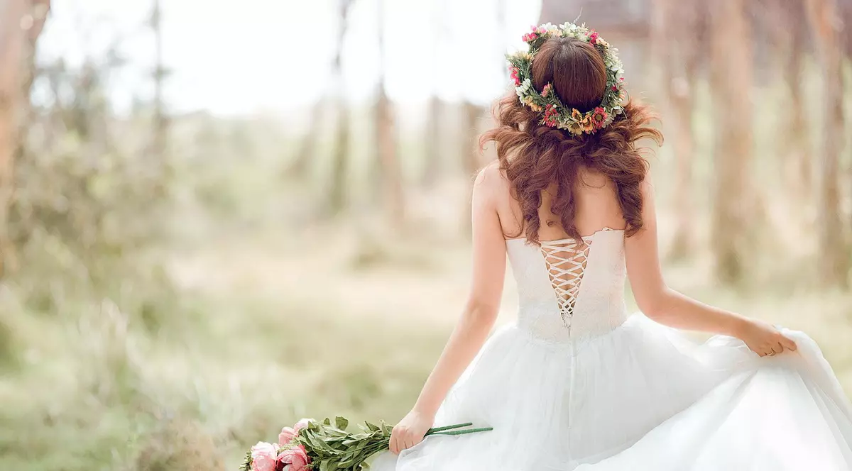 Incredibil! Ce a făcut o mireasă din Târgovişte, pentru a-şi întâlni idolul! / VIDEO