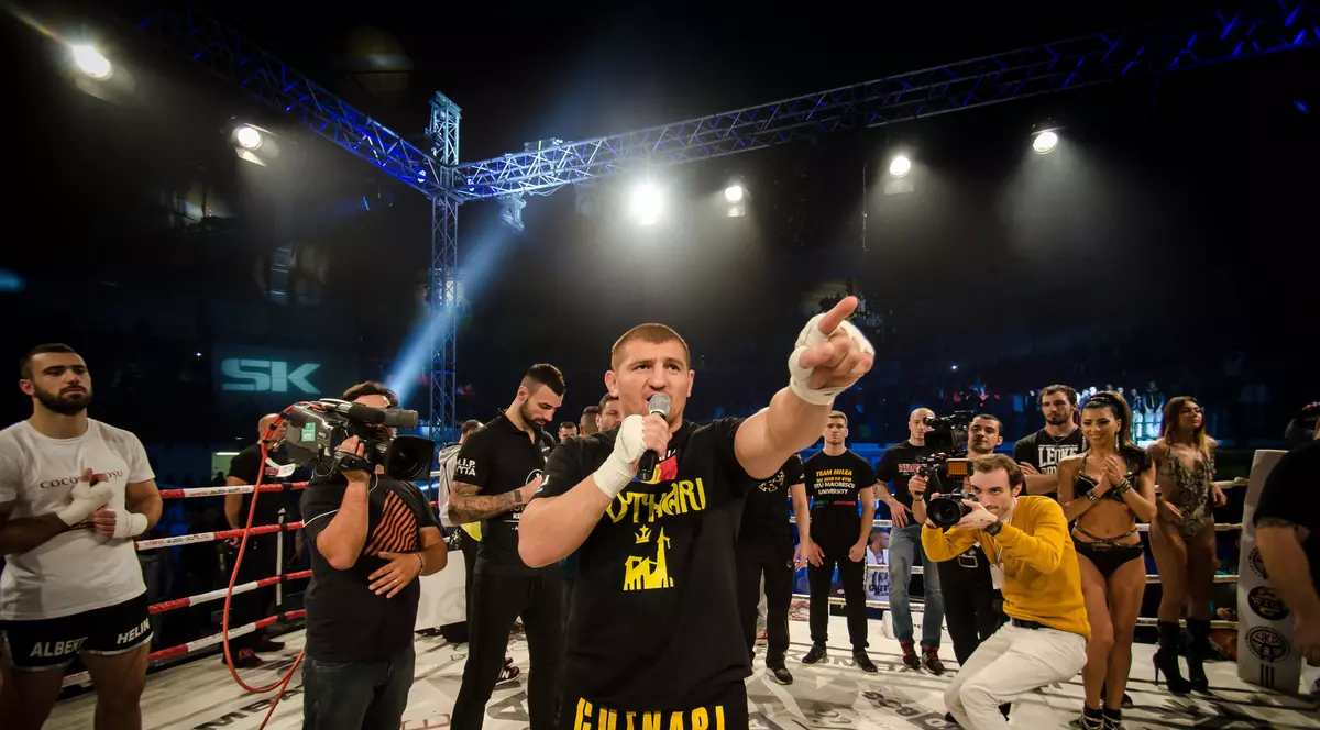 Moroşanu, fraţii Stoica şi Cătinaş vor lupta pe 2 octombrie în gala Superkombat de la Milano