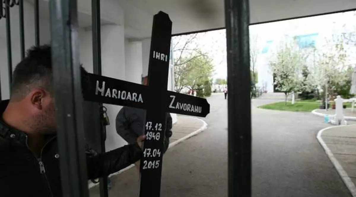 Reacţia uimitoare a lui Dani Oţil după înmormântarea Marioarei Zăvoranu