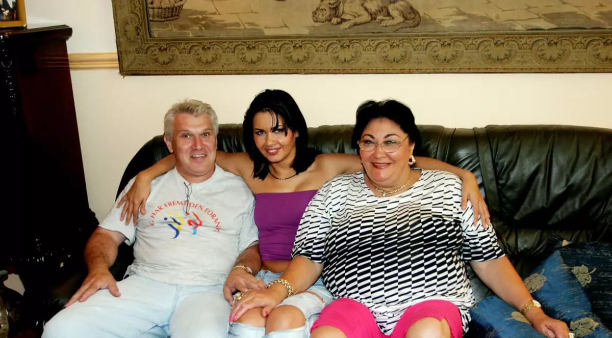 STRIGĂTOR LA CER! Moartea Marioarei Zăvoranu, nou MOTIV DE SCANDAL între Oana și unchiul ei