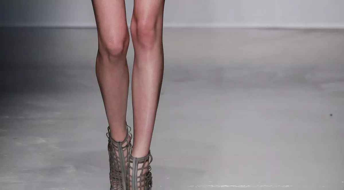 Revoltă în lumea modei! S-a votat legea care interzice folosirea manechinelor prea slabe