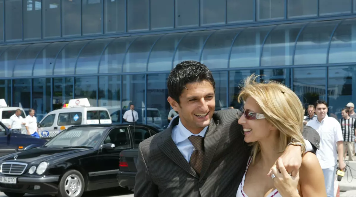 Răzvan Lucescu, jefuit de menajeră! Femeia i-a furat bijuterii SCUMPE!