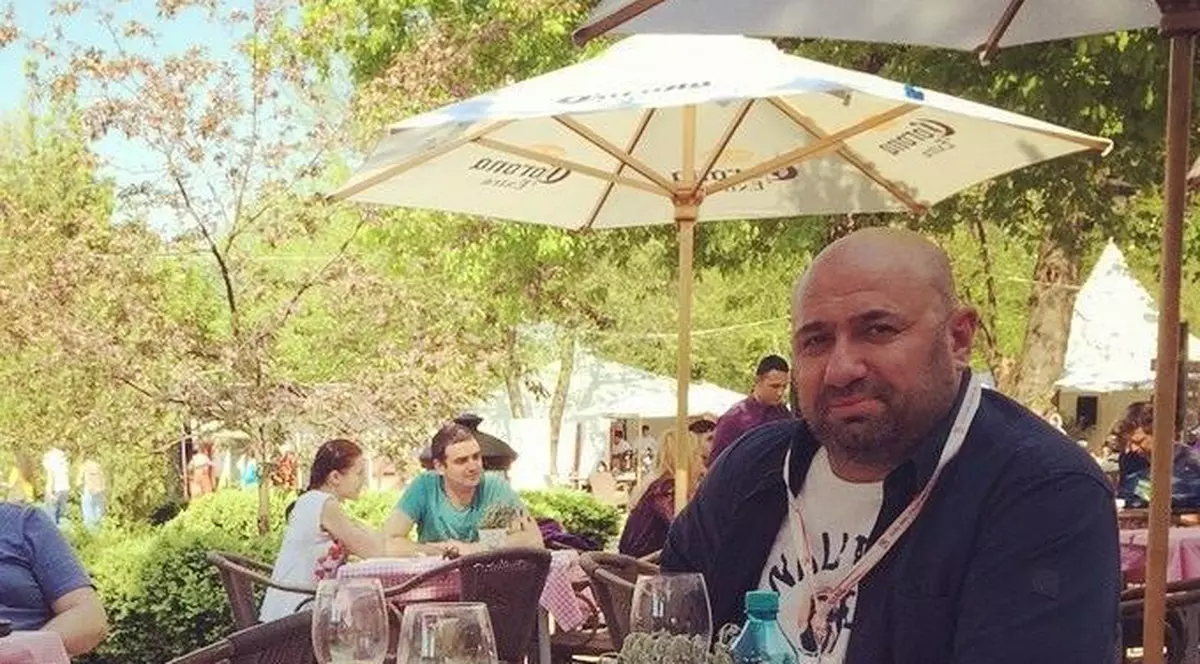 Ce vedetă și-a permis să stea în PICIOARELE GOALE la masă cu Cătălin Scărlătescu