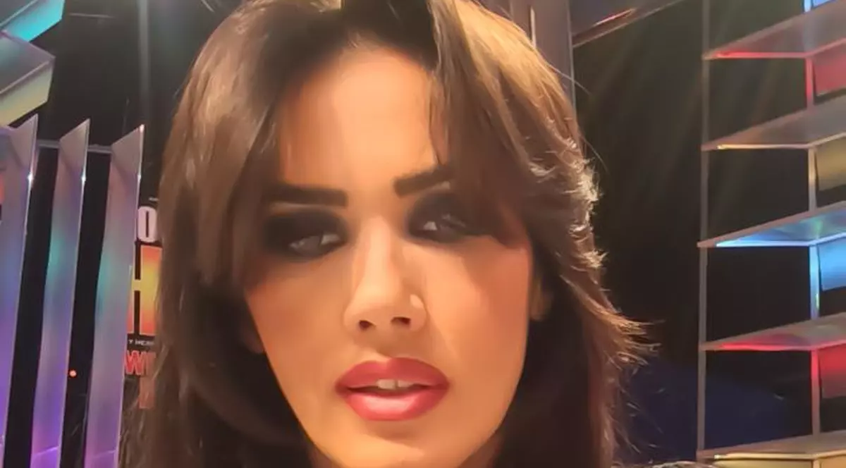 Nu mai are nicio ruşine! Oana Zăvoranu a şocat din nou! Cum s-a afişat în faţa fanilor!