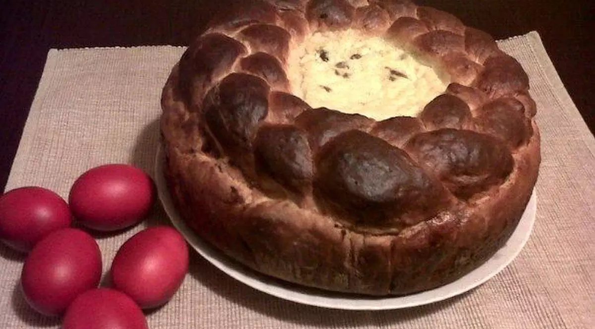 Cea mai simplă rețetă de PASCĂ! Noi am TESTAT-O ȘI IESE BELEA!