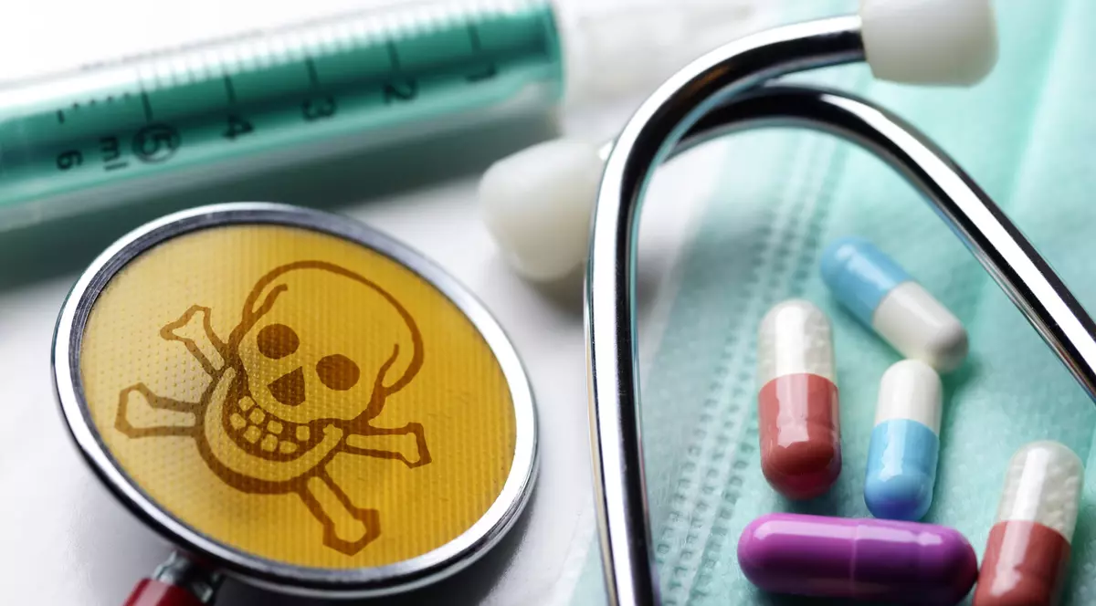 Moarte oribilă, după ce a luat PASTILE DE SLĂBIT: ”A ars din interior”. Substanța se vinde și ÎN ROMÂNIA