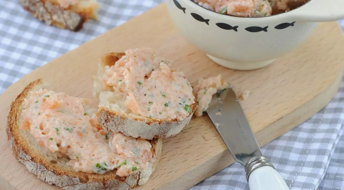 Pateu VEGETAL de CASĂ. Cele mai SIMPLE și gustoase REȚETE. Se fac în câteva minute