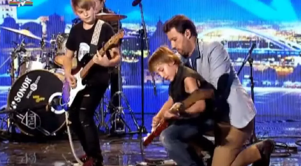 Puștii ROCK au înnebunit juriul. Mihaela Rădulescu a dat din cap până la epuizare | VIDEO 