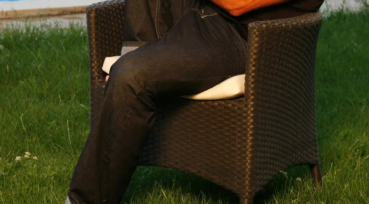 Se pregăteşte de nuntă, dar spune că ispitele fac bine relaţiei de cuplu. Vezi ce prezentator tv spune asta