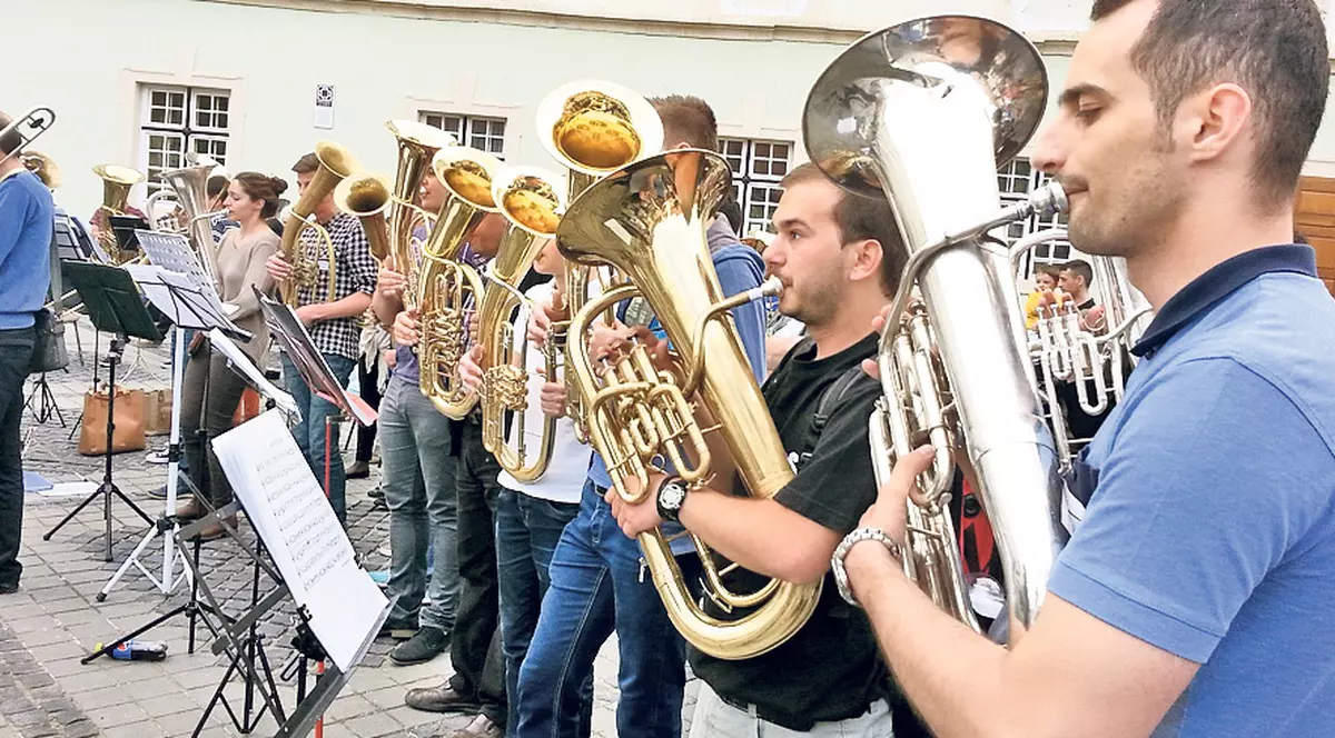 Spectacol inedit de fanfară în Sibiu