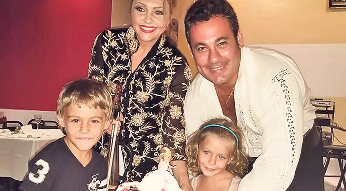 EXCLUSIV | Petrecere la Hollywood! Fiica lui Ionuț Dolănescu este vedeta familiei