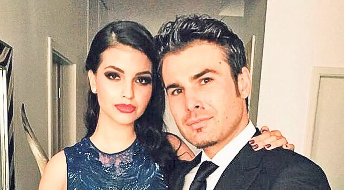 EXCLUSIV | Mutu şi-a adus manelistul preferat tocmai de la Oradea, la nunta la care a fost naş