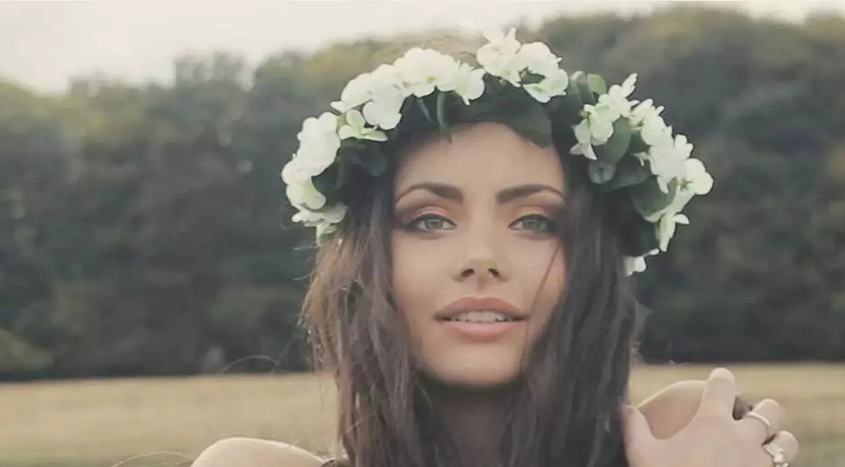 Cât e de FRUMOASĂ! Bianca, dansatoarea care i-a hipnotizat pe toți la ”Românii au talent”, imagini RĂVĂȘITOARE | FOTO