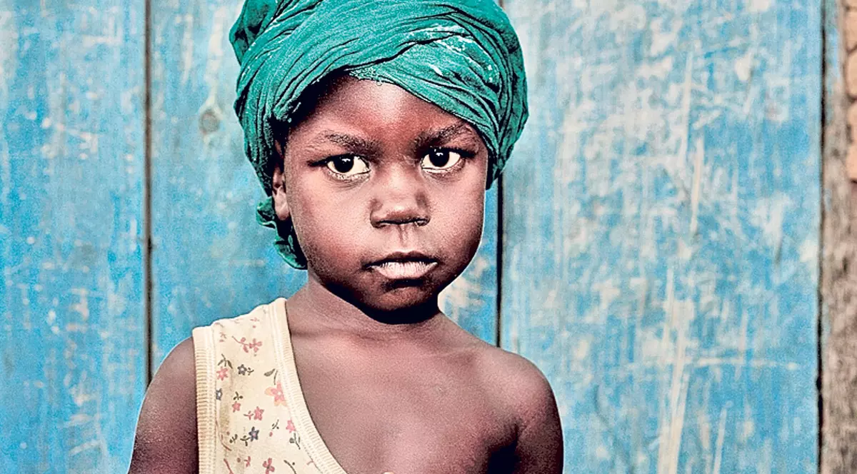 În Mozambic şi Zambia, fetiţele sunt învăţate să facă sex de la 8 ani