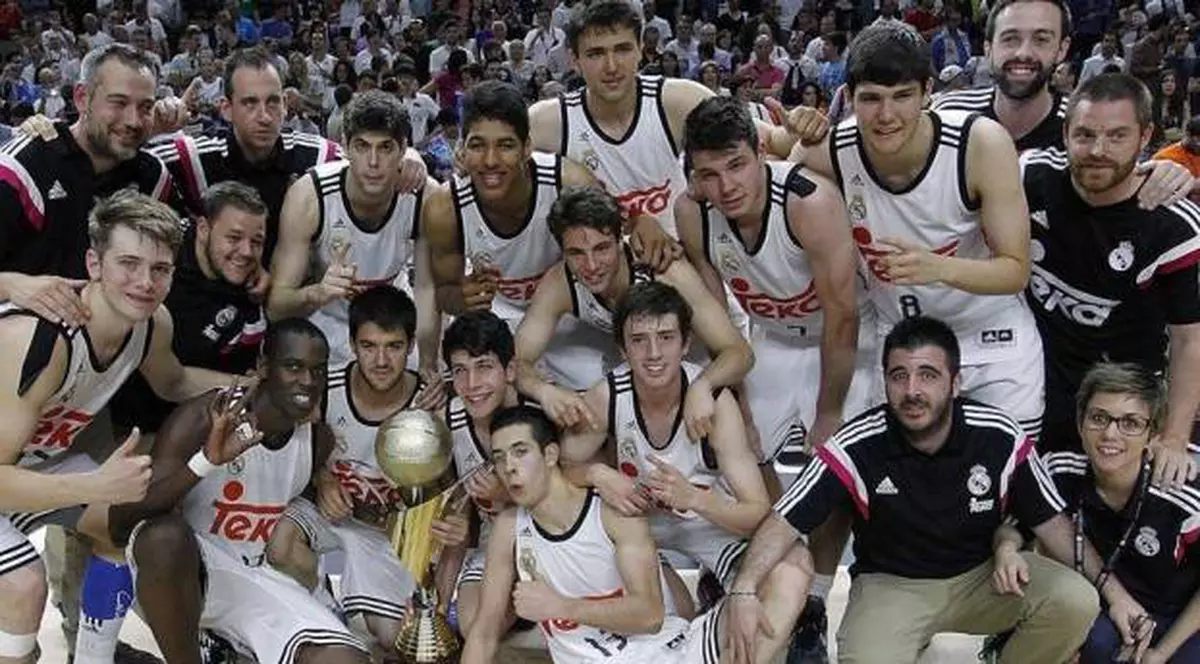 Pivotul român Emanuel Căte a câștigat Euroliga de juniori cu Real Madrid