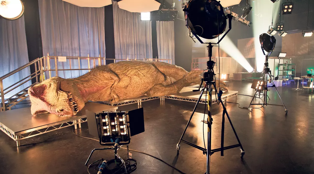 Am asistat la autopsia unui dinozaur!